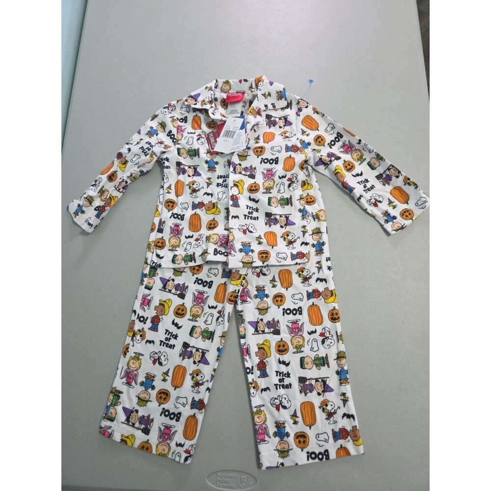 Toddler Peanuts Halloween Pajama Set Size 4 New Snoopy Lucy Charlie Brown